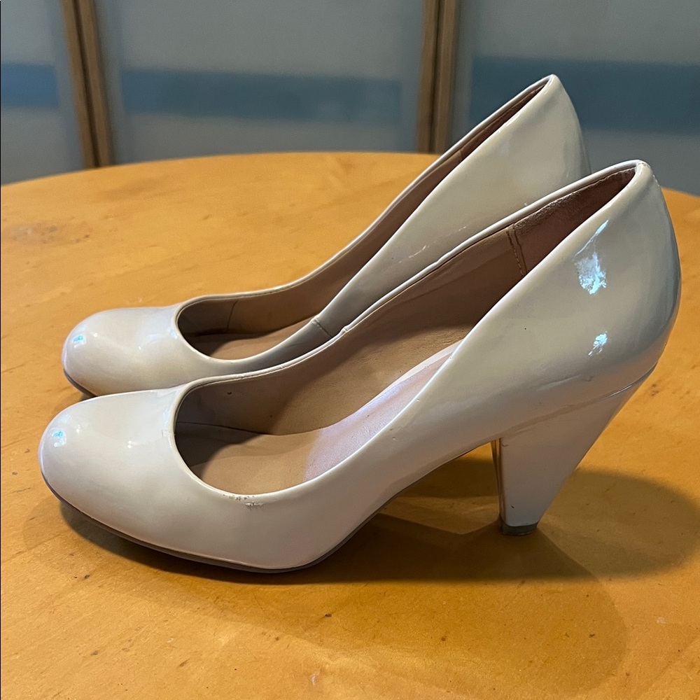 Mix No. 6 Selisa Nude Patent Round-Toe Career or Character Pumps sz 7 - Picture 3 of 9